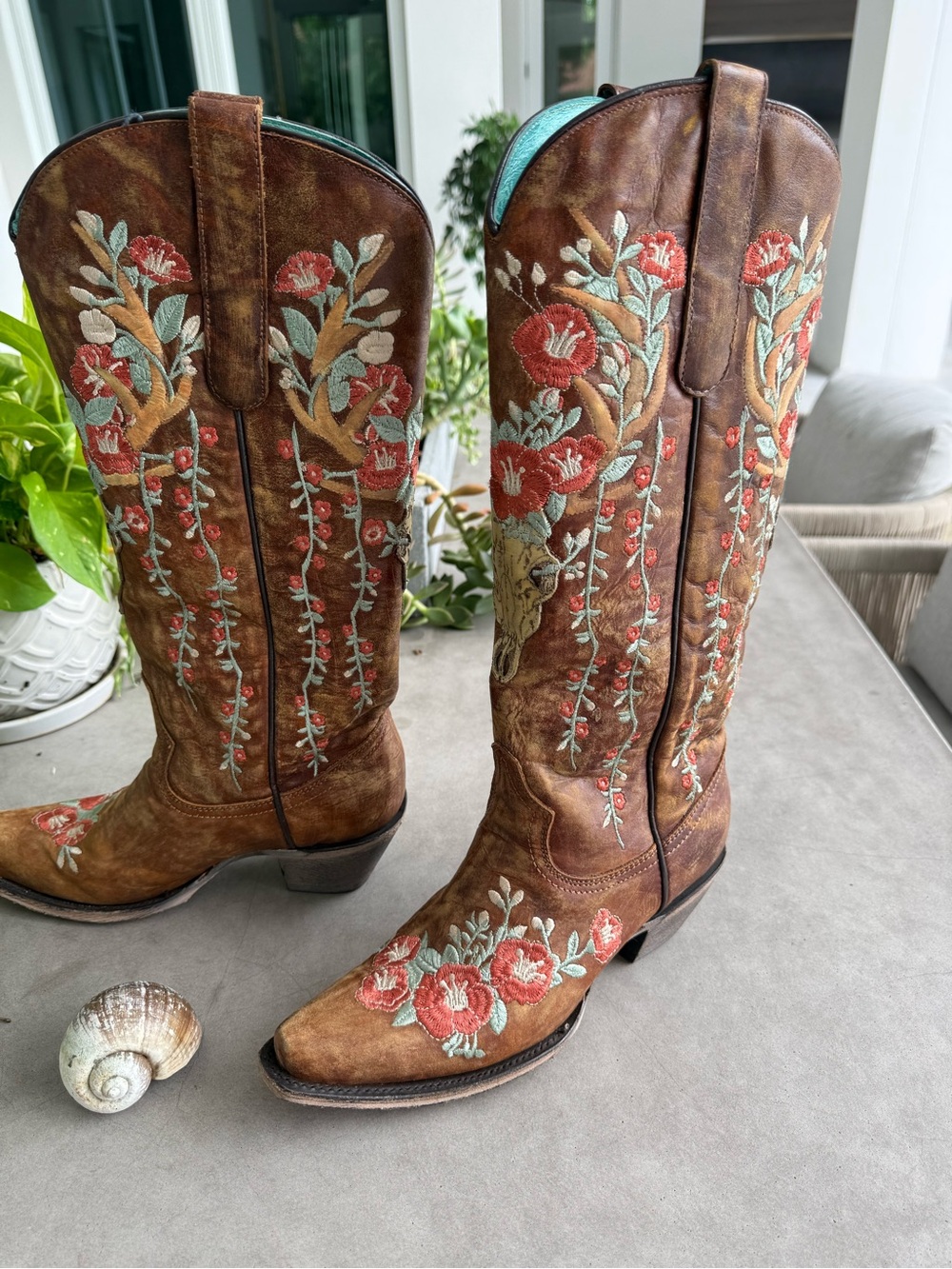 Corral Cowboy Boots Handcrafted Leather Deer Skull & Floral Embroidered Western